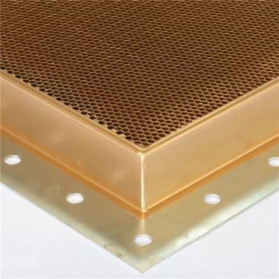 Fungsi Transfer All Pass Honeycomb Waveguide Efektivitas Pelindung Ventilasi Udara 14KHz 40GHz Memenuhi Perangkat Komunikasi 100dB