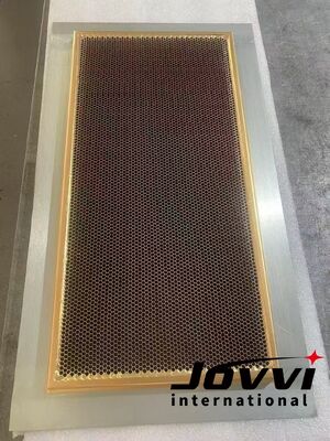 Kinerja Pemrosesan Ventilasi Udara Gelombang Madu dengan Ukuran Sel 2mm 3mm 4mm 5mm Memberikan Ventilasi Udara dan Pelindung EMI
