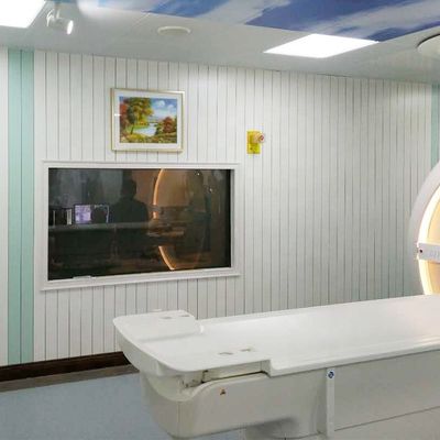IRM Isolasi Frekuensi Radio Anti Interferensi Jendela Mencapai 60dB Attenuasi Sinyal Dikembangkan untuk penggunaan penghalang elektromagnetik yang tahan lama
